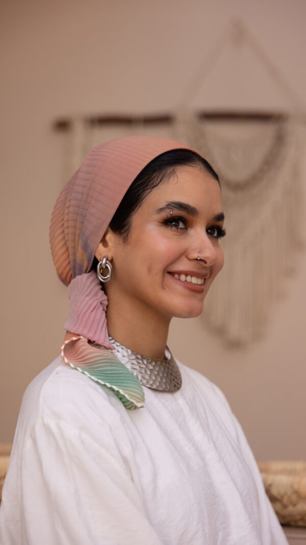 Evyrona scarf