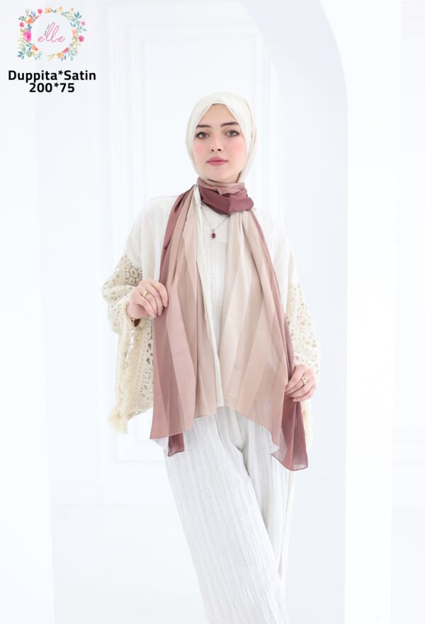 067A7726 Lioraen