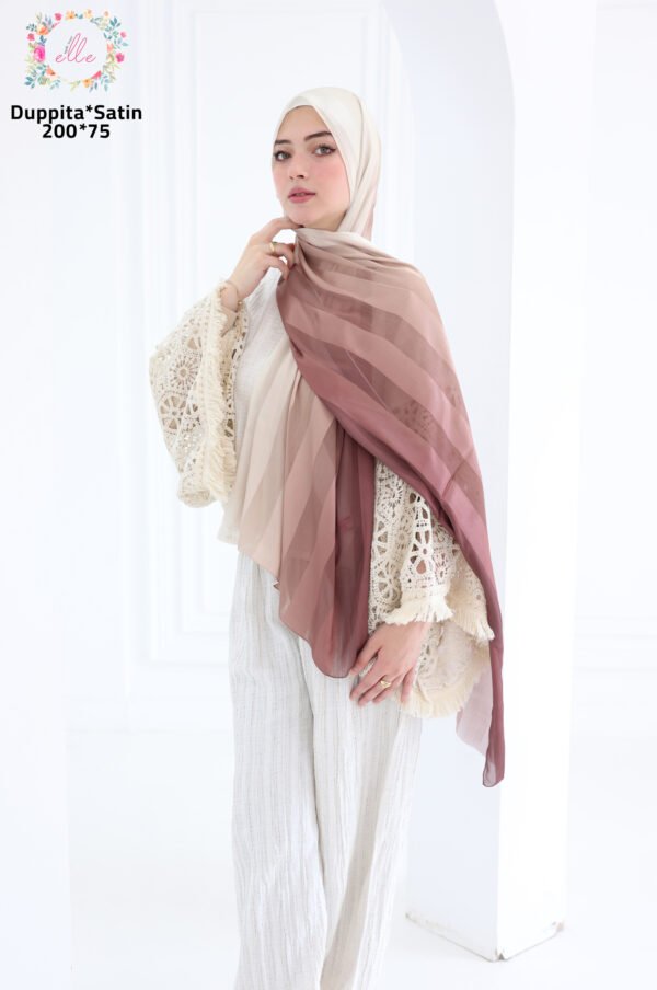 067A7728 Lioraen