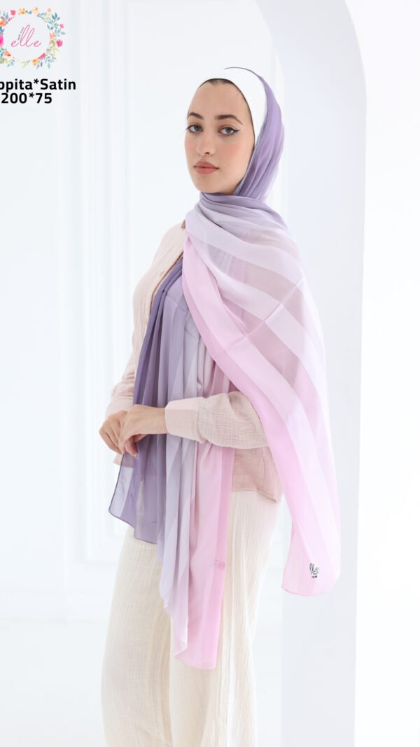 067A7822 Myrella