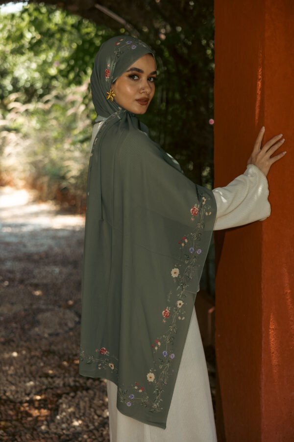 Haya Glow