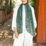 067A8326 Modesty Whisper