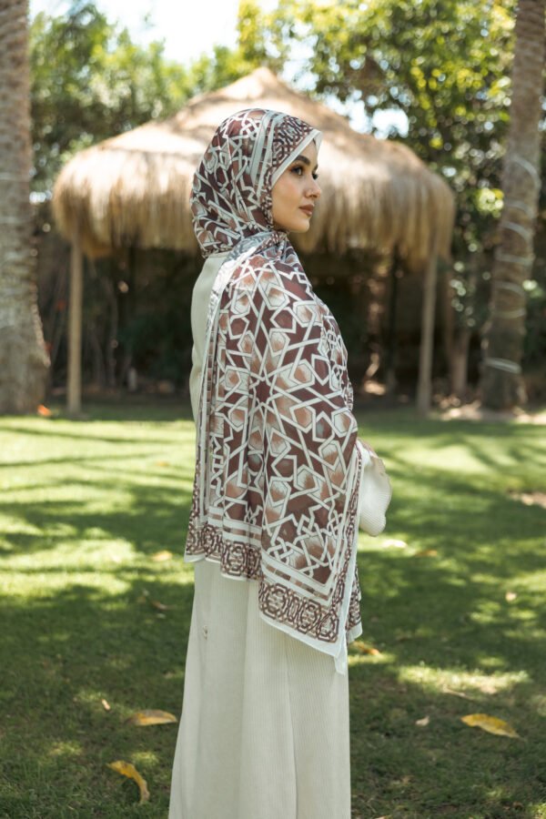 067A8444 Blush Storm