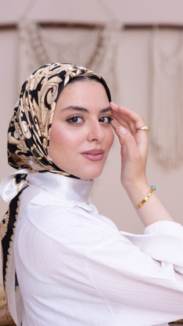 Petalia scarf
