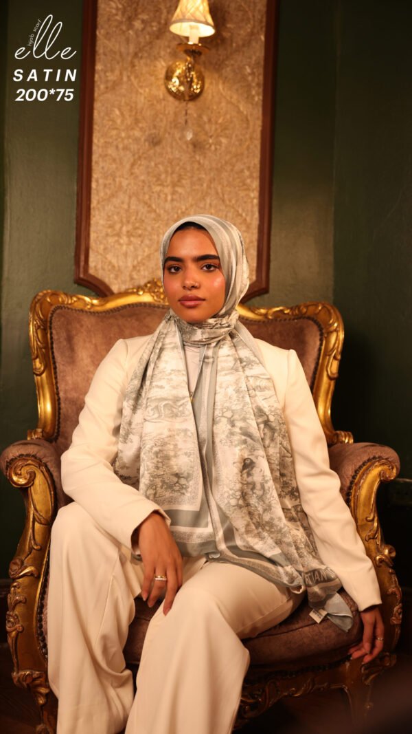 067A4181 Ovela scarf