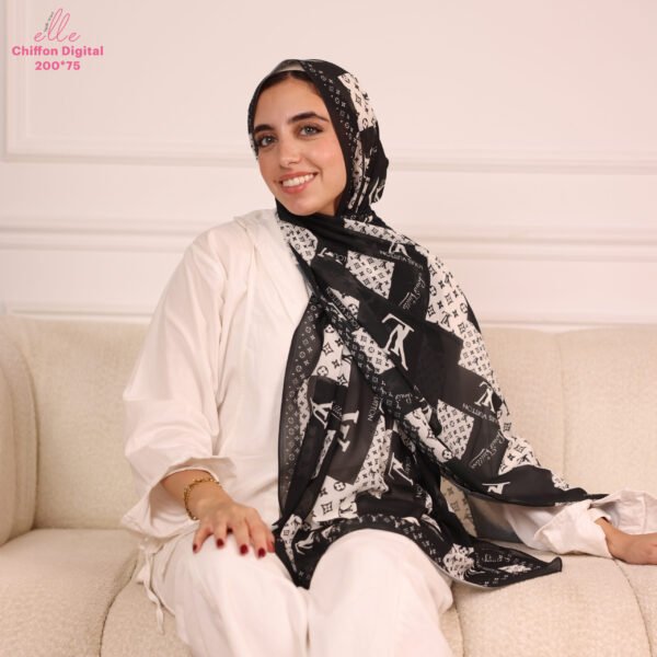 067A7336 Ivy Scarf