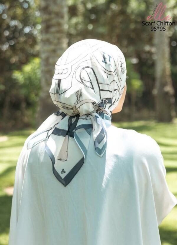 IMG-20251214-WA0006 Sky scarf