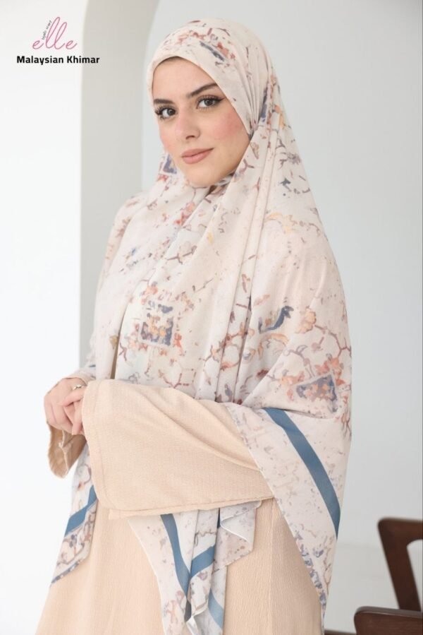 Lvy Scarf