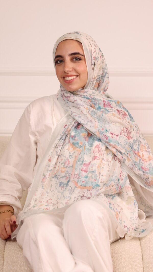 MÉA scarf