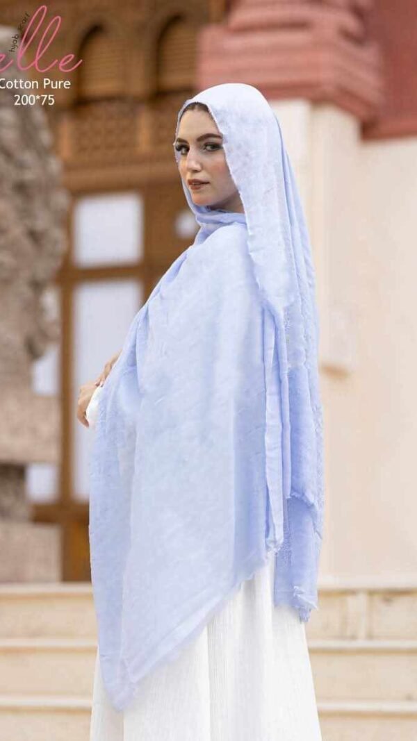Pure scarf
