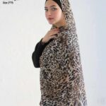 Noor scarf