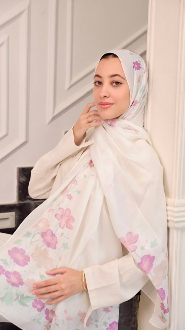 Cloudessa nour