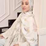 Lunara scarf