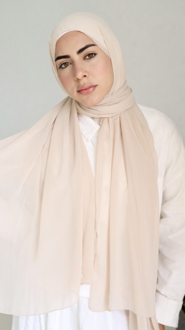 784A1300 Beige