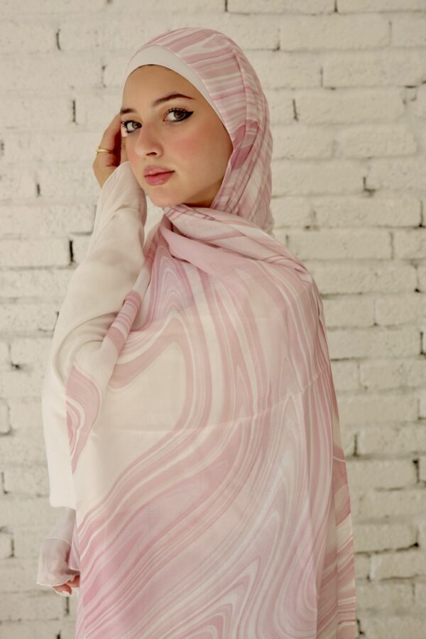 284A1533 Bibi Rose